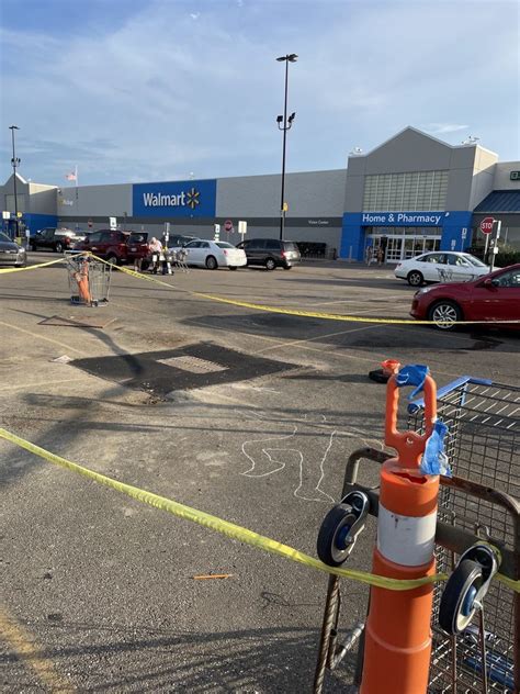 Walmart massillon ohio - Walmart Massillon, OH. Food & Grocery. Walmart Massillon, OH 1 week ago Be among the first 25 applicants See who Walmart has hired for this role No longer accepting applications ...